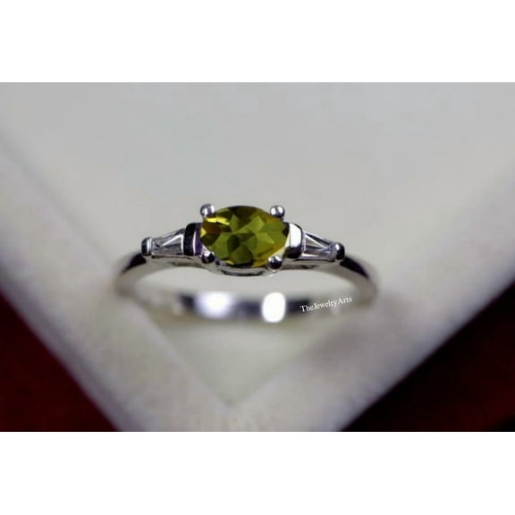 Sterling Silver Color-Changing Sultanite Ring Color Shifting Gemstone Men’s Unique Natural Gem Jewelry for Gift Silver 3