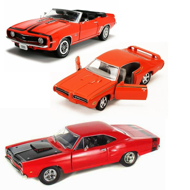 Best of 1960s Muscle Cars Diecast - Set 96 - Set of Three 1/24 Scale