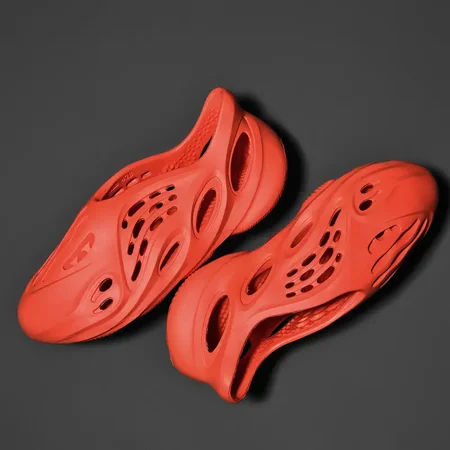 

Unisex Foam Slides Trendy Lightweight Quick Dry Non-Slip Clogs Casual Closed Toe Sandals Hollow Out Shoes