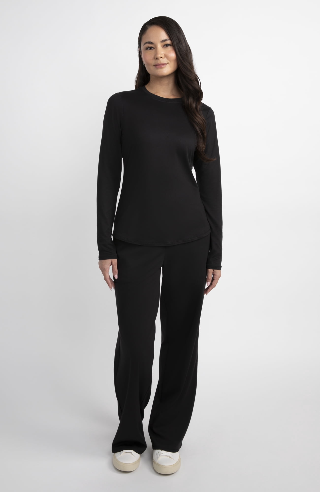 Gildan Women’s Crew Neck Long Sleeve Underscrub T-Shirt, 2-Way Stretch, Sizes XS-2XL