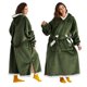 thumbnail image 1 of Manta portátil con capucha Bedsure Long Sherpa para mujeres y hombres, 1 of 5