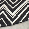 thumbnail image 3 of Safavieh Cambridge 6' Round Hand Tufted Wool Rug, 3 of 3