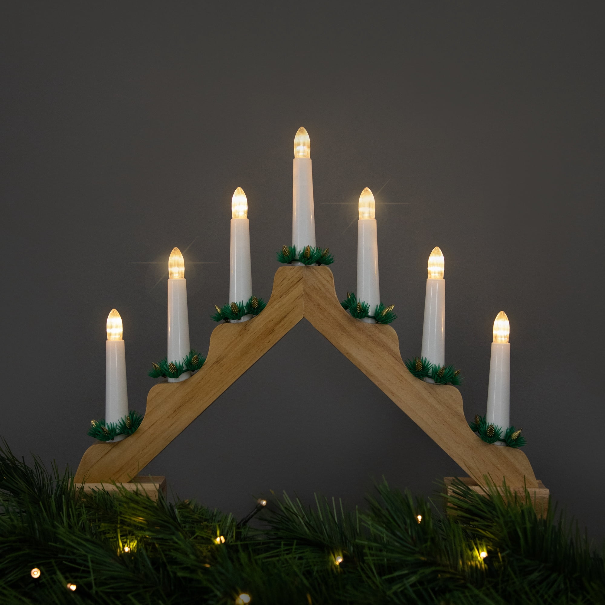Northlight Pont de Candélabre de Noël Éclairé à LED - 13 Pouces - Bois Naturel