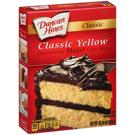(12 Pack) Duncan Hines Classic Yellow Deliciously Moist Cake Mix 15.25 oz