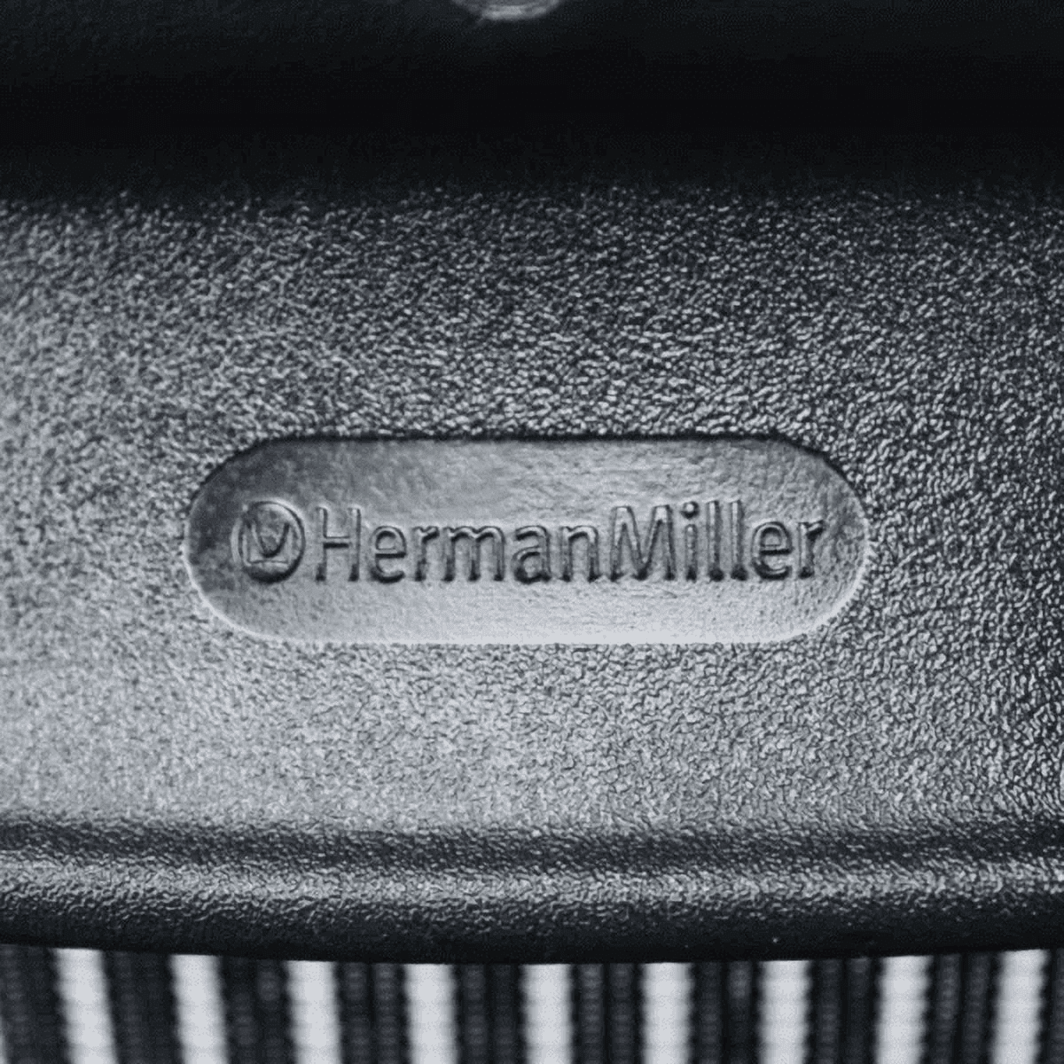 Classic Herman Miller Aeron (𝙍𝙚𝙛𝙪𝙧𝙗𝙞𝙨𝙝𝙚𝙙) Office Chair with Posture Fit - Fully Adjustable - Size A Small - Easy Assembly and with Lifetime Warranty