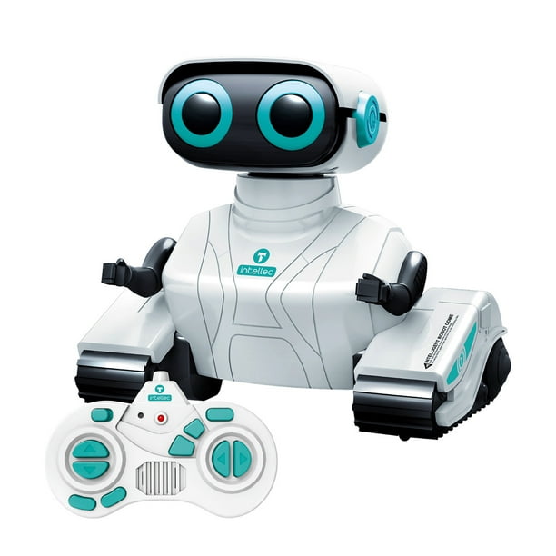 Petit Garçon Jouant Avec Un Robot Télécommandé