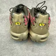 thumbnail image 4 of Ni - ke Ni - ke Men's Air Max Plus Digi Camo Olive Green Sneakers Shoes AJ4858-200 Size 10, 4 of 5