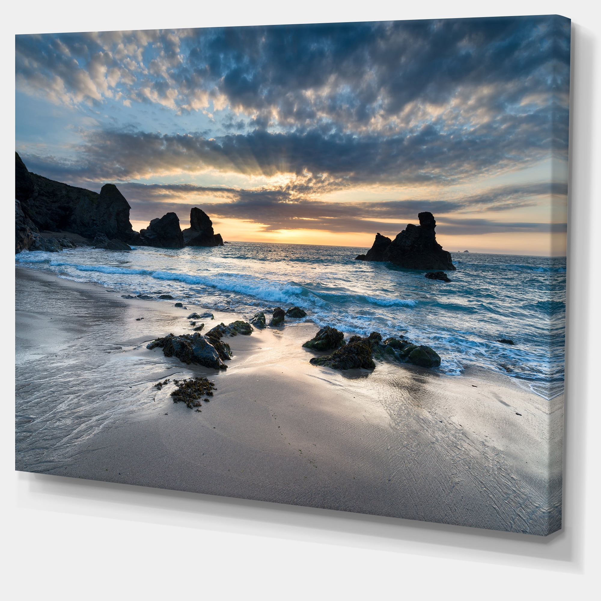 Designart 'Beautiful Porthcothan Bay ' Seashore Canvas Art Print