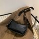 thumbnail image 5 of Bolsa de viaje de cuero de PU de axila de cadena de moda Elegante informal suave para fiesta JShteea Para Estrenar, 5 of 9