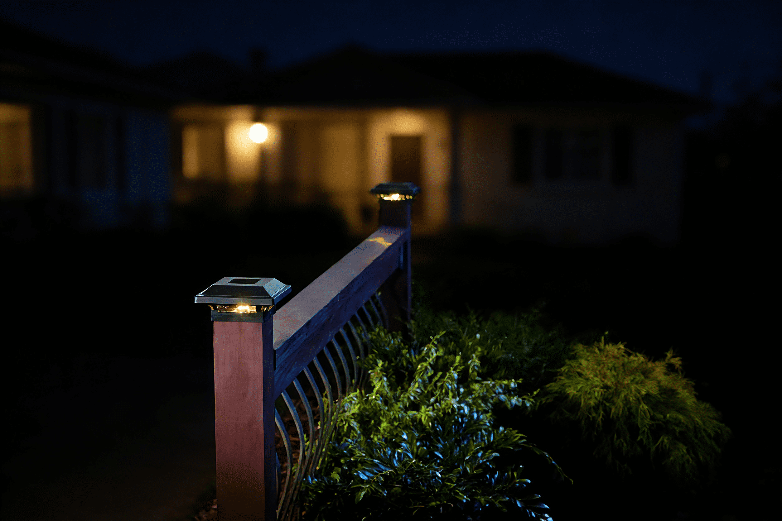 Yards & Beyond Solar Powered Black LED Solar Landscape Post Cap Light with Plastic Lens, 5 Lumens, 4 pack