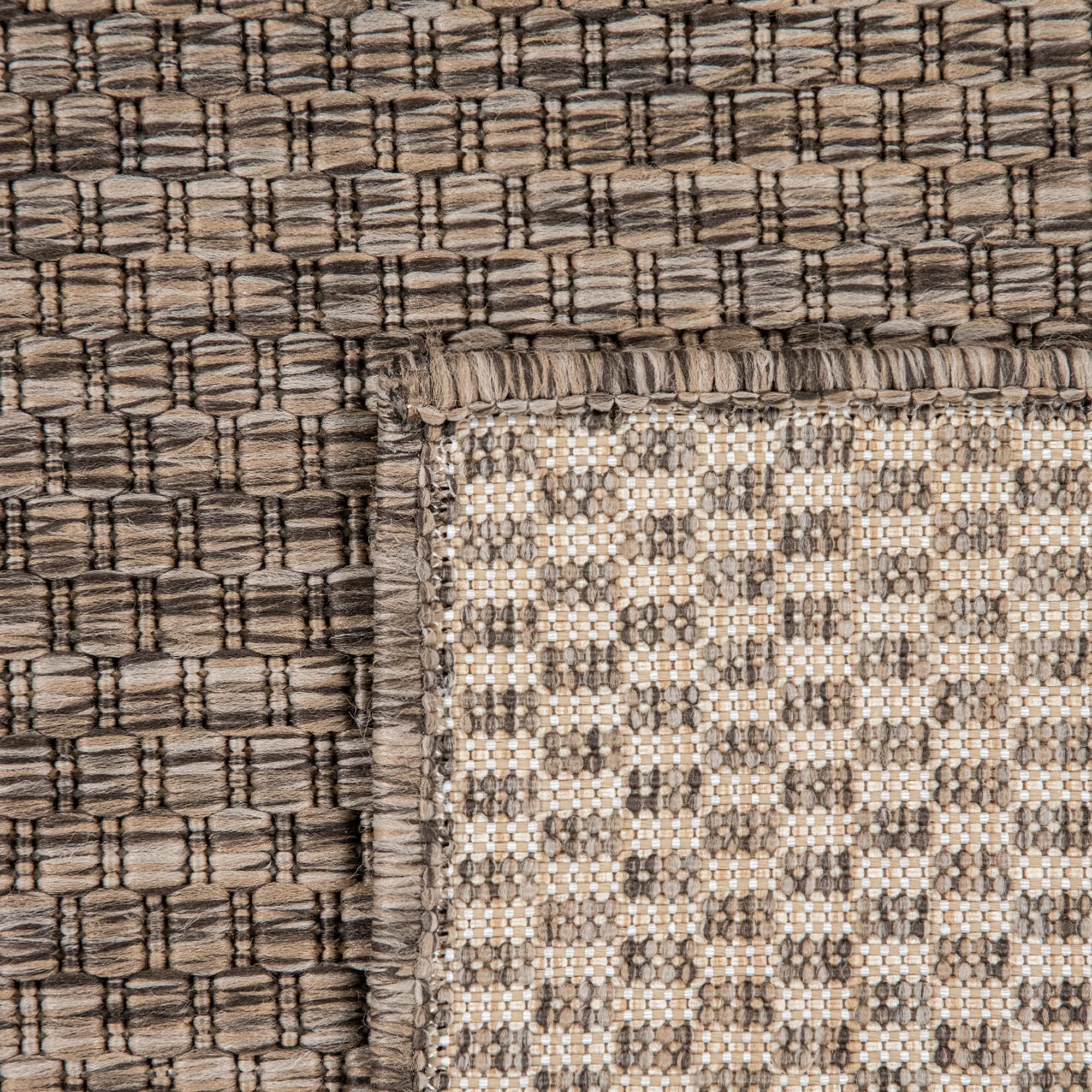 Solid Outdoor Rug for Patio or Balcony in Mottled Brown