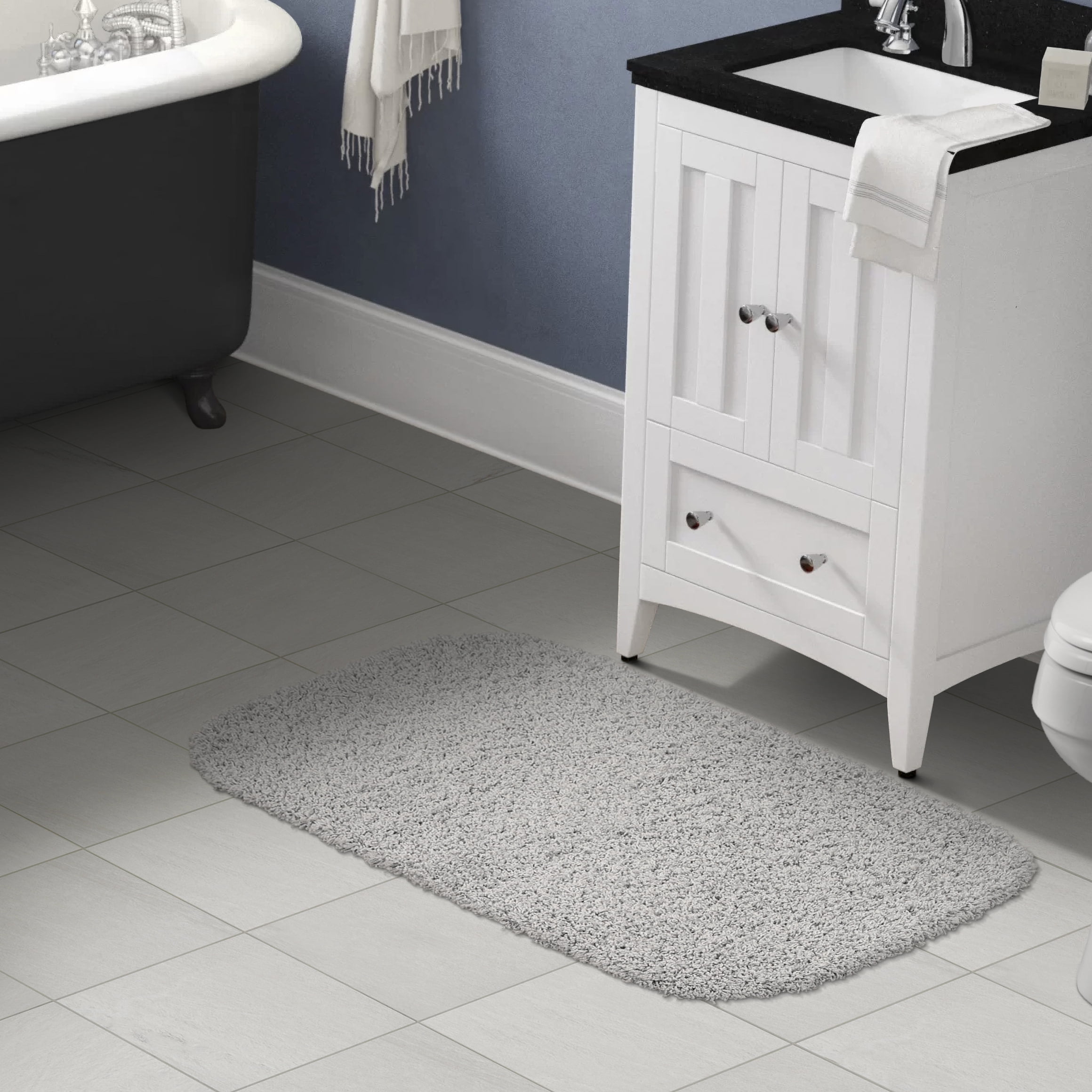 Garland Rug Jazz Washable Nylon Platinum Gray Bathroom Rug, 24" x 40"