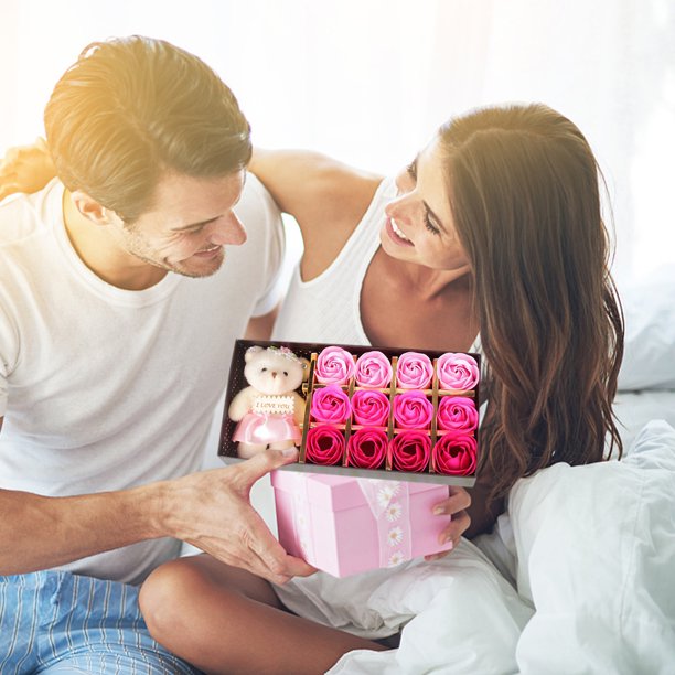 Día De San Valentín Regalo de rosa para mujer, 12 rosas de jabón artificiales con oso en caja rosa Ndcxsfigh Libre de BPA