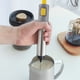 thumbnail image 4 of Espumador de leche eléctrico pequeño Toystoory Amarillo, batidor de huevos de acero, herramienta para hornear, 4 of 6