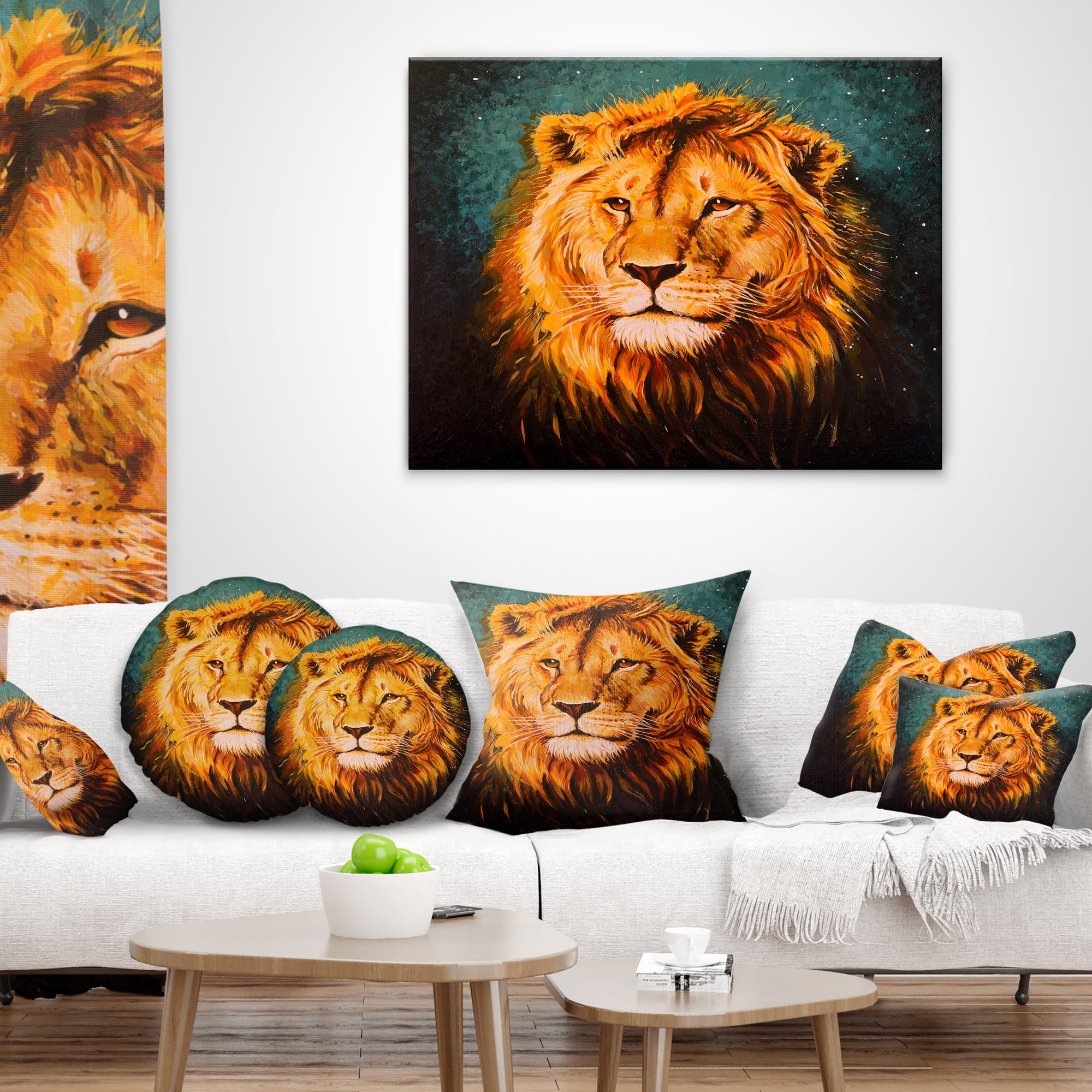 Designart The Lion of Judah - Animal Throw Pillow - 18x18