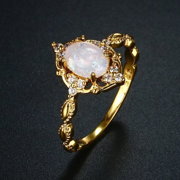 Fashion Ring Charm Dubai Gold Jewelry for Women Water Drop Shape Ring Romantic White Crystal Women Ring