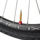 thumbnail image 5 of Tubo Interior de Bicyle / Vacío ático Presta Tuerca de La Válvula, Mountain Road Bicicletas Accesorios Partes de Ciclismo Colores rojo Sunnimix Tuerca de boca de la bicicleta de neumático de vacío de la bicicleta, 5 of 8