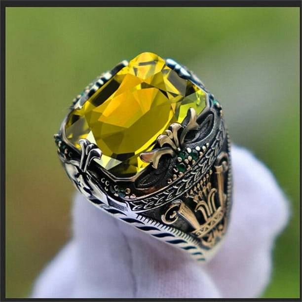 Anillo de lujo con incrustaciones de Esmeralda para hombre personalidad Retro personalidad dominante para ir a la fiesta del banquete joyeria nuevo Walmart en linea