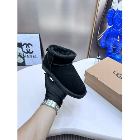 

UG-Gs Slippers Women Disquette Slipper