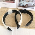 thumbnail image 4 of Diademas de perlas para mujer, diadema blanca con nudo a la moda, diseño de banda para la cabeza, tocado de boda elegante para novia, diademas anchas para niña, 4 of 5