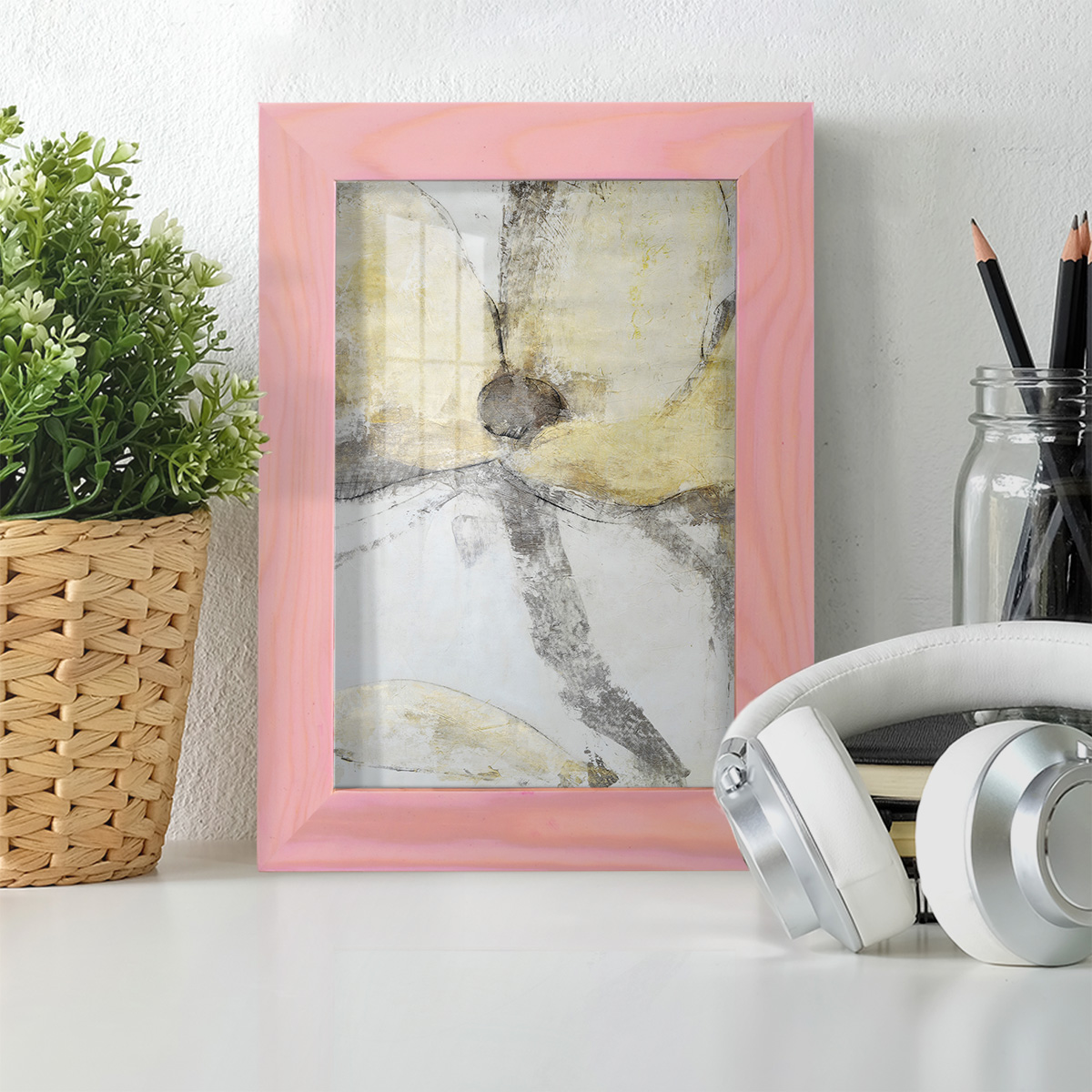 Une Fleur I - Framed Print w/glass - Sunset Pink