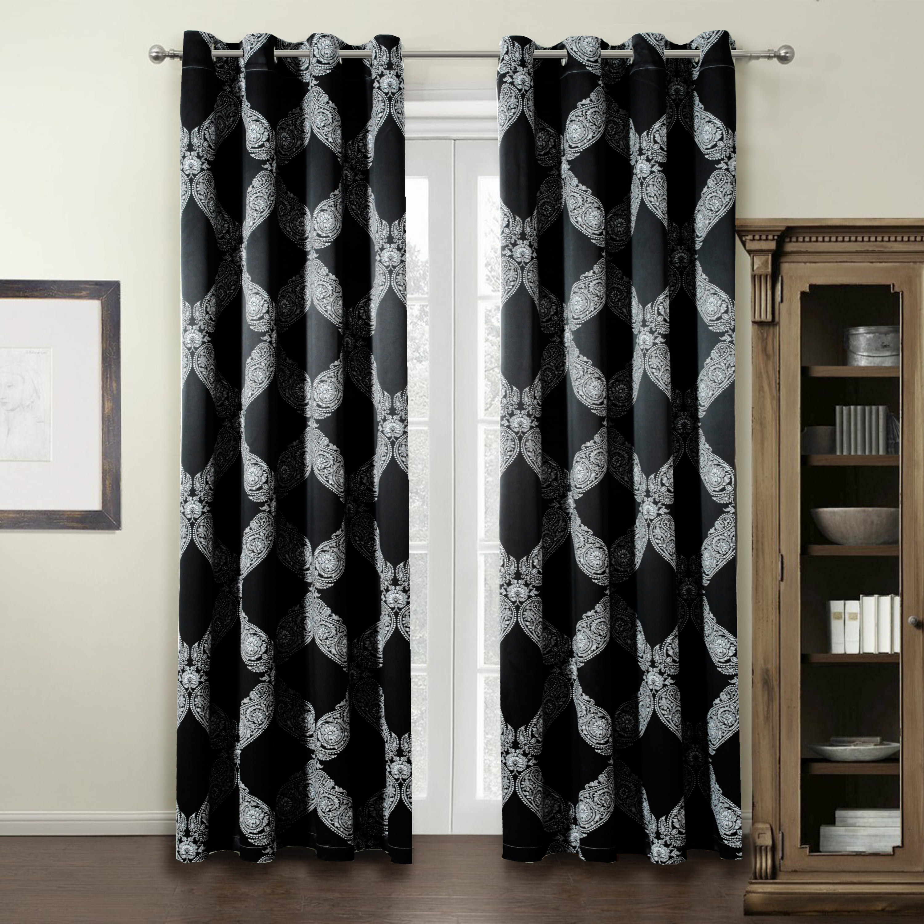 Soft and Smooth Printed Energy Saving Blackout Curtains for Living Room