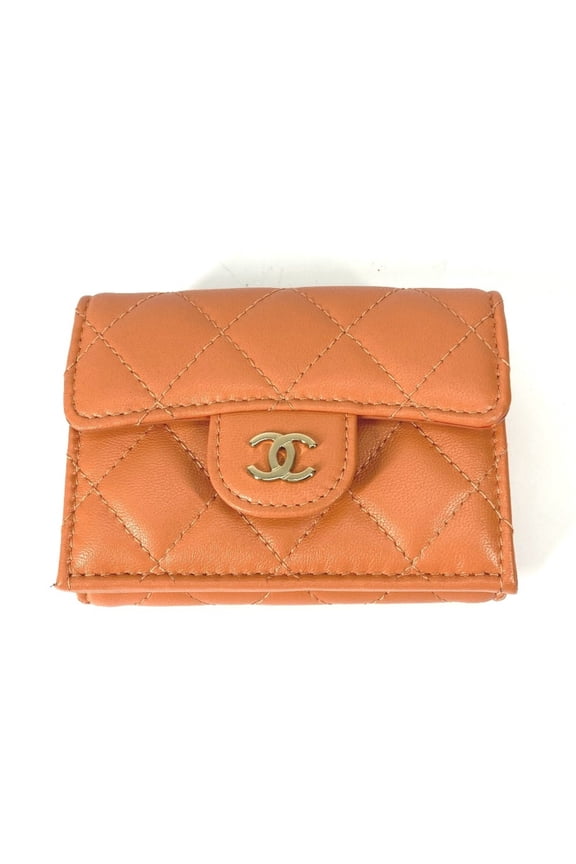 Pre-Owned Chanel AP0230 CC Mark Compact wallet Trifold wallet Orange GoldHardware (Good)