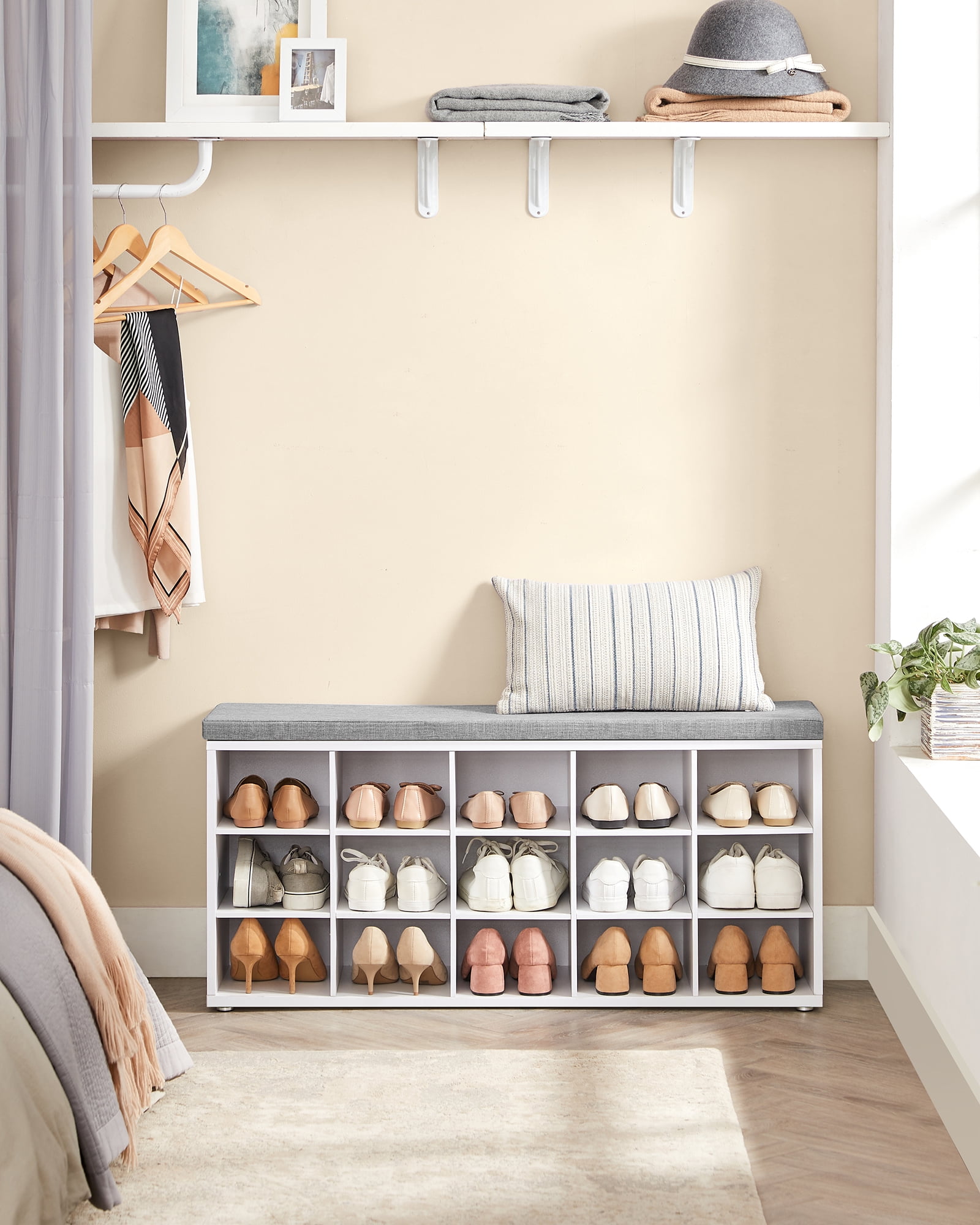 Shoe Rack Bench with Cushion 15 Compartments Sturdy Storage Bench Sturdy Shoes Bench for Entryway White
