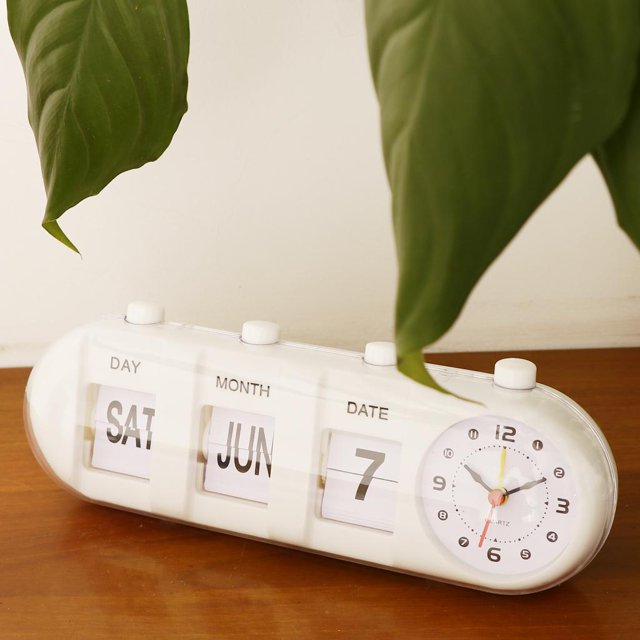 Fashion Retro Digital Manual Down Stand Metal Desk Table Clock White A White