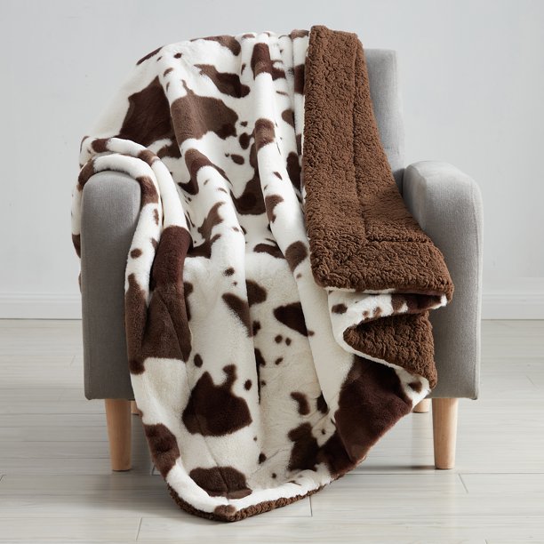 Better Homes & Gardens Faux Fur and Sherpa Throw, 50" x 60", Cow