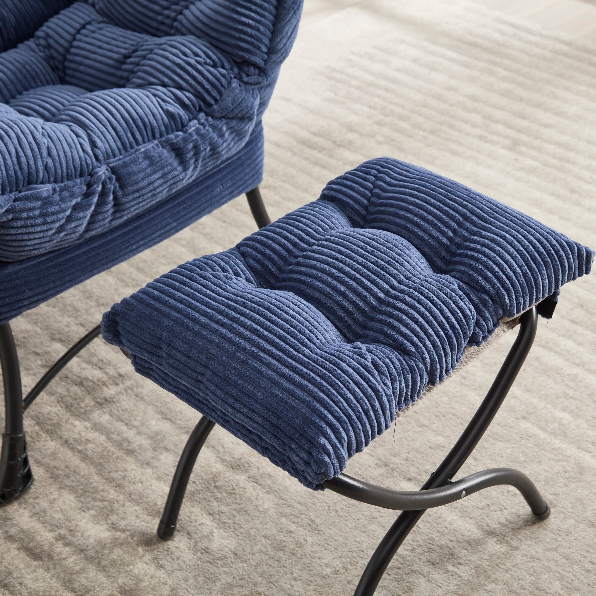 Sailvan Lazy Chair with Ottoman,Modern Lounge Accent Chair with Side Pocket and Footrest,Soft Reading Chair for Small Space Navy Blue
