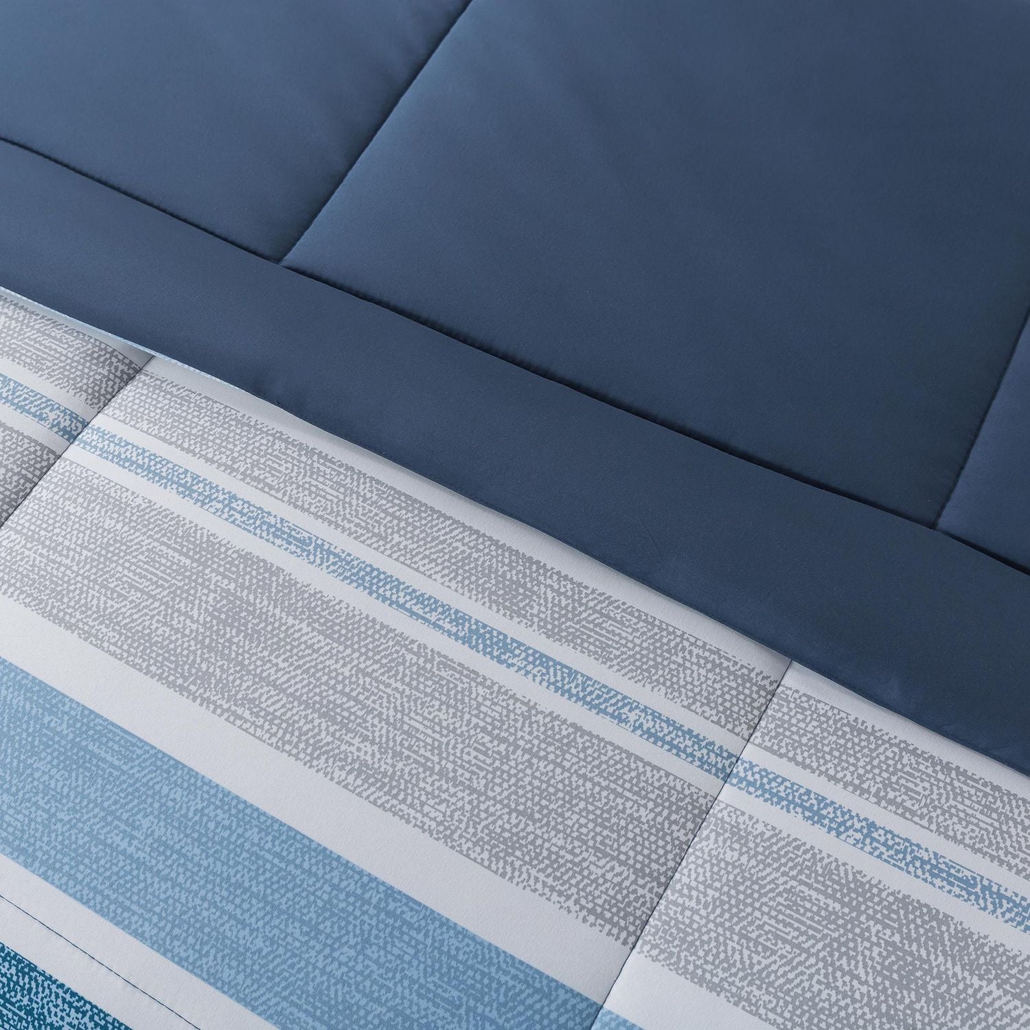 Mainstays 7-Piece Blue Stripe Bed in a Bag, Double