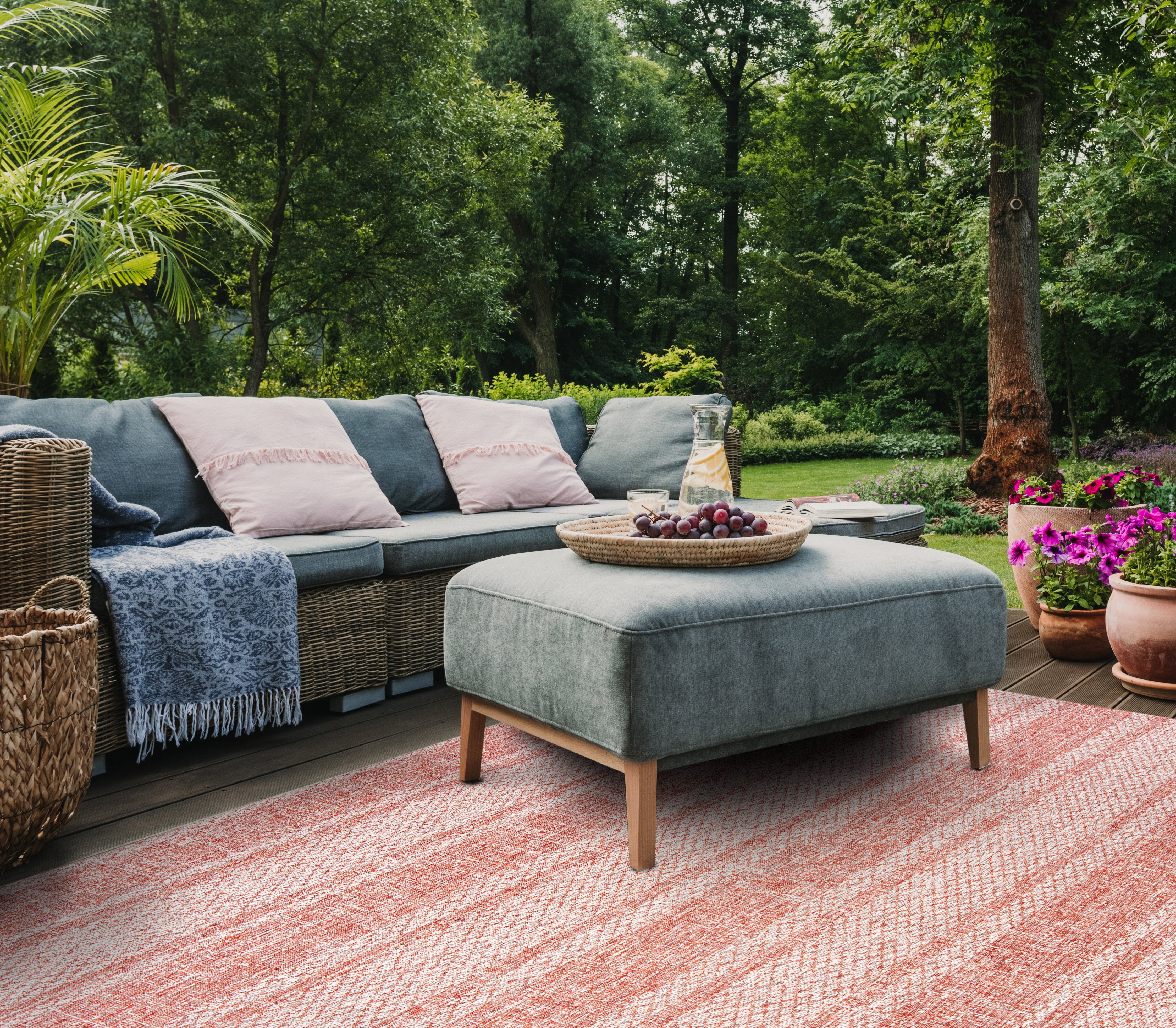 SAFAVIEH Courtyard Robert Striped Indoor/Outdoor Area Rug, 8' x 11', Light Beige/Terracotta