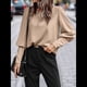 thumbnail image 4 of Blusa Elegante de Larga con Cuello Redondo para Mujer, Ideal para Otoño e Invierno, con Botones en la Espalda Albaricoque S, 4 of 7