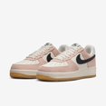 thumbnail image 4 of Nike Chaussures de Course pour Femmes Air Force 1 Pieds07 Arctic Orange/Pale Ivory/Glacier Blue/Off Noir, 4 of 5