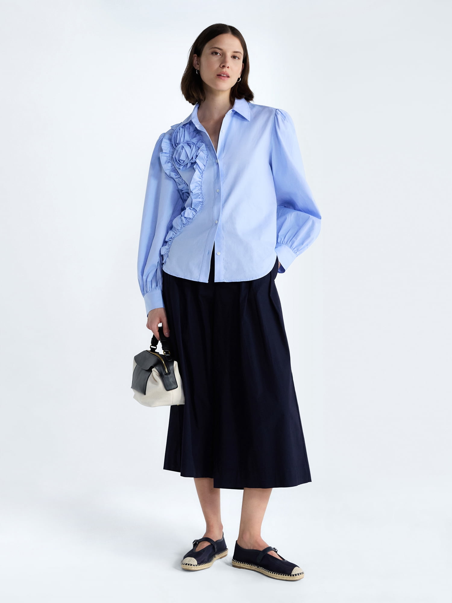 Free Assembly Women's and Women's Plus 3D Floral Cotton Shirt with Long Sleeves, Size XS-4X
