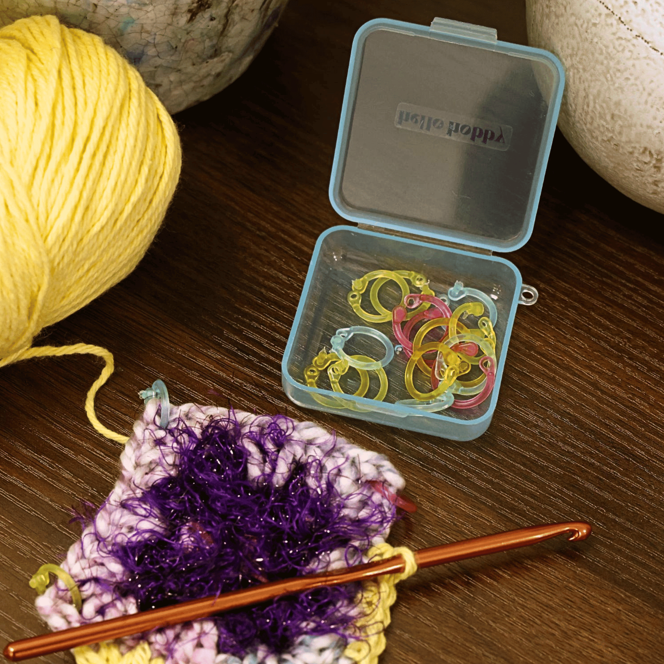 Hello Hobby Assorted Stitch Markers with Storage Case, 20 Count​