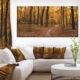 thumbnail image 1 of Chemin dans la Forêt d'Automne Jaune - Art sur Toile Forêt Moderne, 1 of 3