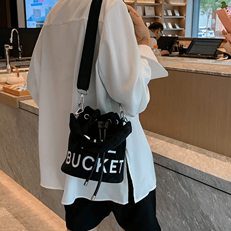 Gai Bucket Bags for Women, Mini Bucket Bag Purses Soft Plush Crossbody  Bucket Bags Drawstring Handbags Hobo Bag