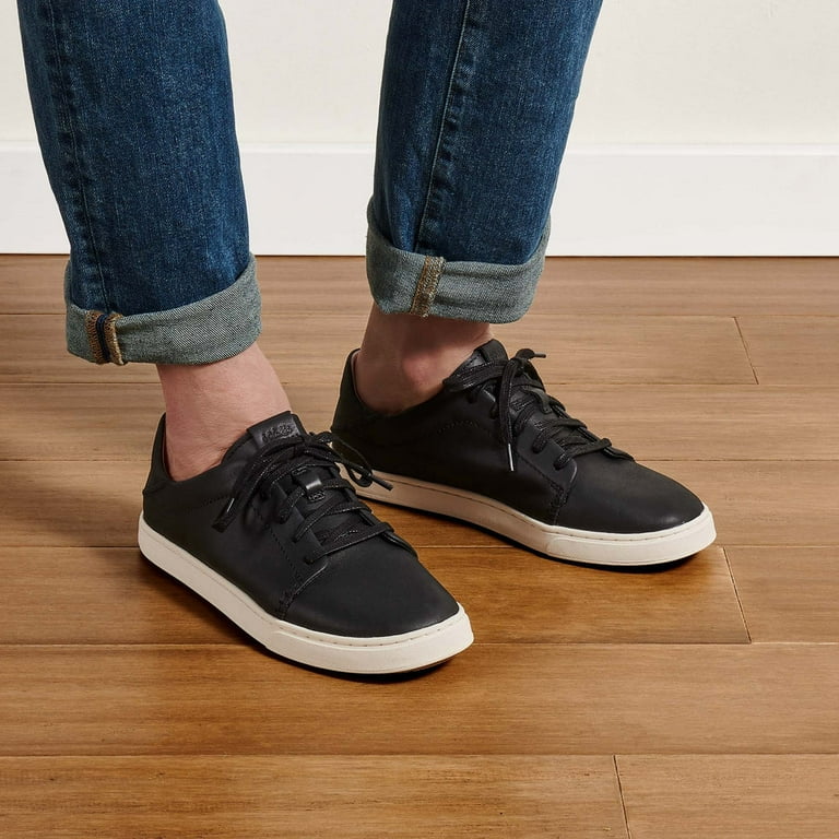 OluKai Women's Pehuea Li Ili Leather Sneaker Black/Black 20433