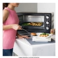 thumbnail image 4 of Horno Oster de 60 Litros de Capacidad con Funciones de Convección y Rotiserrie, 4 of 4