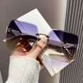 thumbnail image 1 of Gafas de sol de conducción para mujer de alta calidad con degradado de dos colores sin marco y tendencia de moda, 1 of 6