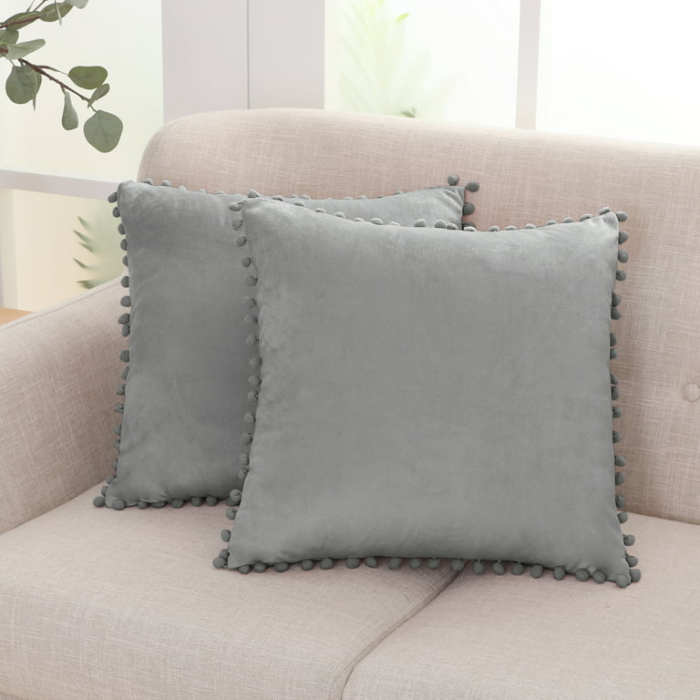 Top Finel Cream White Throw Pillow Covers 20x20 inches Set of 2, Soft  Velvet Couch Pillow Covers with Pom Poms Sofa Pillow Decorative Cushion  Cases
