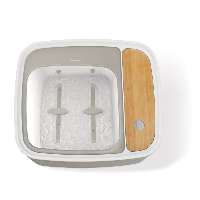 Brookstone ultimate foot spa with massaging jets and heat Clearance