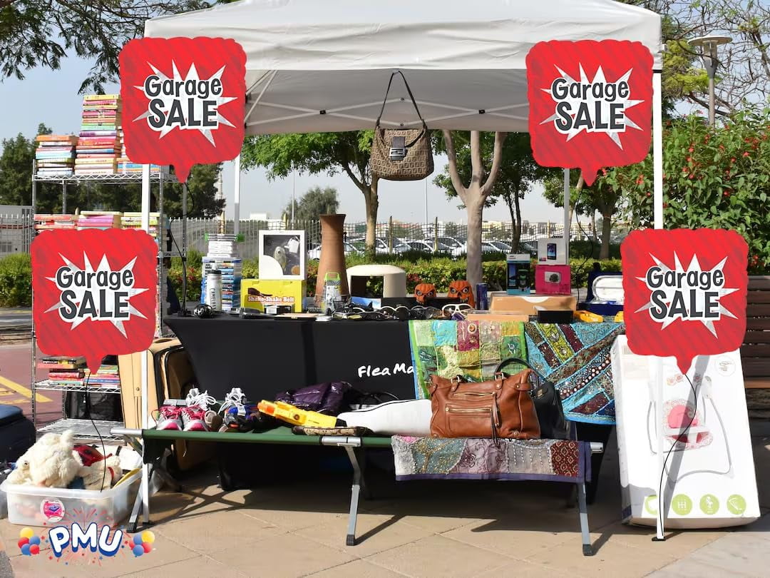 PMU Garage Sale Square Shaped 18 Inch Mylar-Foil Balloon Pkg/1