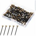 thumbnail image 1 of Paquete de 50 clavos para colgar cuadros - Clavos pequeños con clavos de acero negro y cabeza de latón - para cuadros, arte de pared, lienzo, marco de espejo, con caja de almacenamiento de plástico, 1 of 5