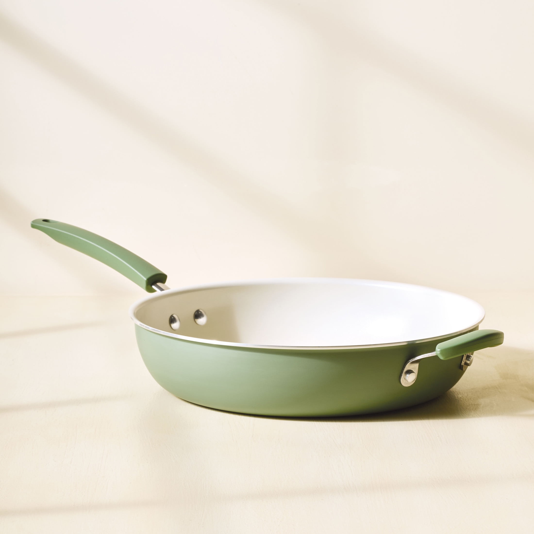 Farberware Easy Clean 12.5 Inch Ceramic Nonstick Frying Pan / Skillet with Helper Handle, Dishwasher Safe, Green