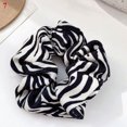 thumbnail image 1 of OOCA 1 Pce Chouchou Élastique Doux Imprimé Léopard pour Cheveux, Boucle de Queue de Cheval, Bandeau Élastique pour Femmes, Accessoires pour Cheveux, 1 of 7
