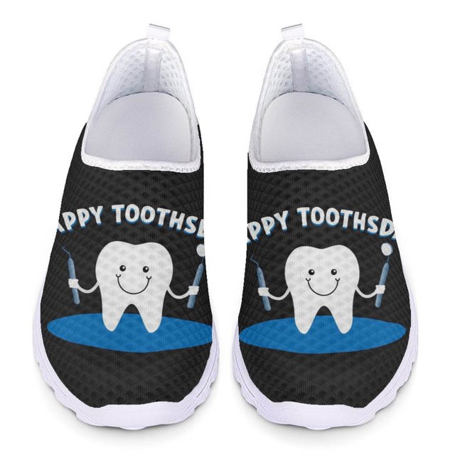 Nuestras zapatillas para correr están hechas de material EVA de alta calidad como suela. Adopta el diseño de malla superior, que puede ampliar las características agradables para la piel y transpirabl