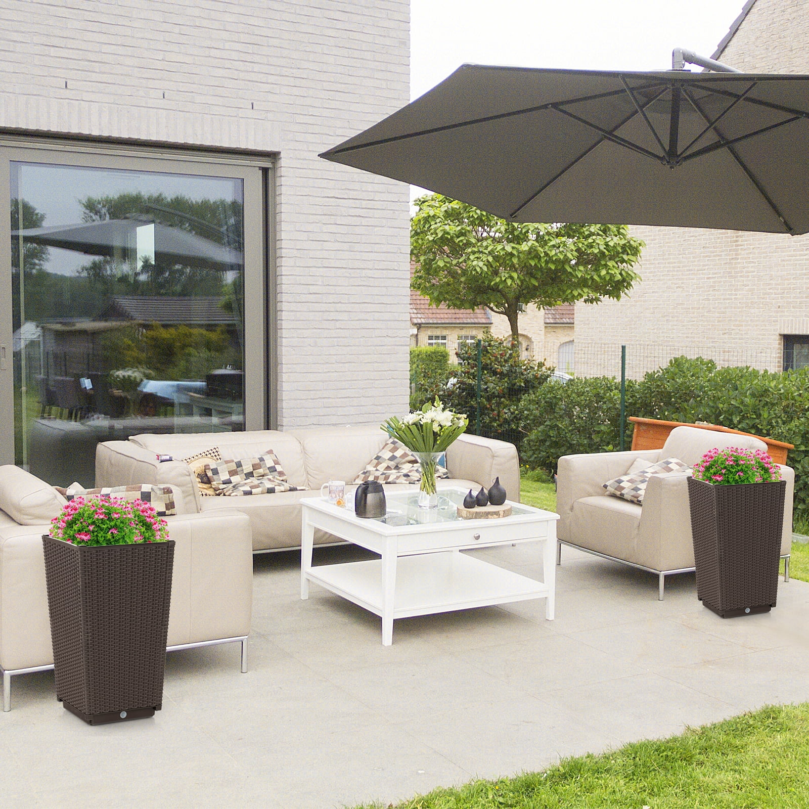 Costway 2PCS Outdoor Wicker Flower Pot 22.5''Tall Planters with Drainage Hole Coffee